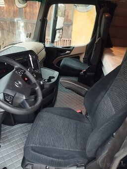 Mercedes Benz Actros - 5