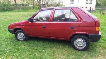 Škoda Felicia 1.3L – veterán z roku 1989, jen 7 500 km - 5