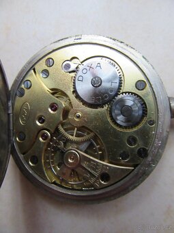 Nabízím staré kapesní hodinky Doxa Antimagnetic. Nefunkční. - 5