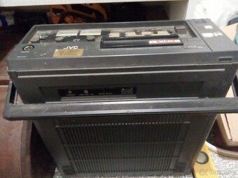 Stará elektronika - TV, radia,VHS - 5