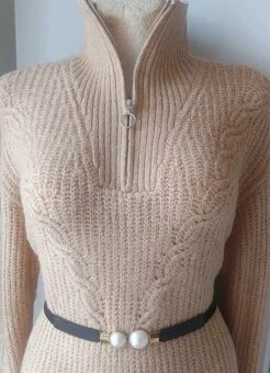 Teplé béžové svetrové šaty - 5