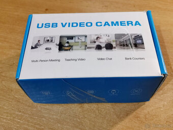 Webkamera 1080P s tripodem na LCD/samostatně, USB - 5