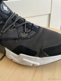 Nike Air Huarache - 5