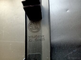 Rámeček autorádia škoda Superb 2 - 5