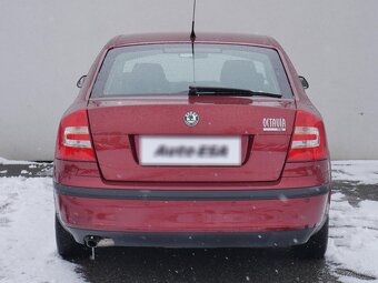 Škoda Octavia II 1.6FSi ,  85 kW benzín, 2005 - 5