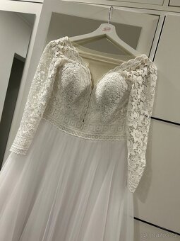 Svatební šaty s rukávy - 5