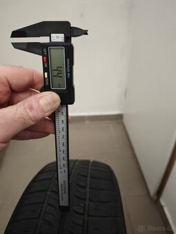 4ks 175/65 R14 pěkný vzorek - 5