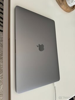 MacBook Pro 13", 2017, Intel Core i7, 16GB RAM - 5