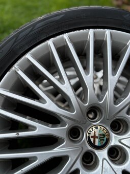 Alu kola Alfa Romeo R17, 5x110 + pneu Hankook Ventus Prime3 - 5