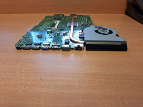 Asus R752M - nefunkční základní deska s CPU - 5