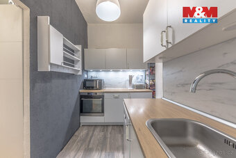 Prodej bytu 4+1, lodžie, 92 m², Praha, ul. Bartoškova - 5