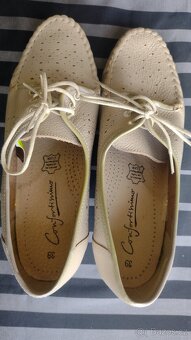 nové celokožené dámské boty Confortissimo v.39 - 5