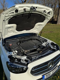 Mercedes-Benz E 220d 4MATIC kombi 147kW 4x4 - 5