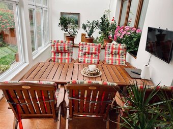 Prodám zánovní bytelný zahradní nábytek. - 5