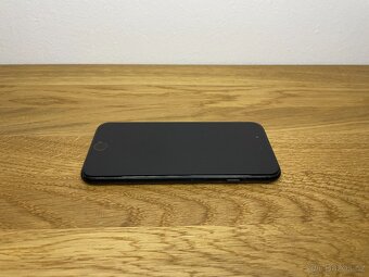 iPhone SE2020 128GB Black /23/ - 5