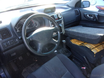 Mitsubishi Space Star - 5