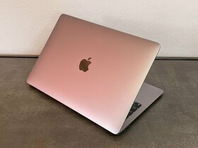 MacBook Air 13" 2020 M1 128GB / 8GB / SG - 5