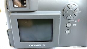 Olympus Camedia C-220 Zoom - 5
