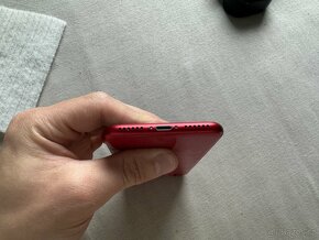 iPhone SE 2020 červený 64gb nová baterie - 5