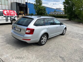 ŠKODA OCTAVIA STYLE 2.0TDI 110KW DSG - 5