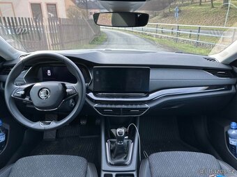 Škoda Octavia IV 1.5 TSI 110 KW Style+ [FAKE RS] - 5