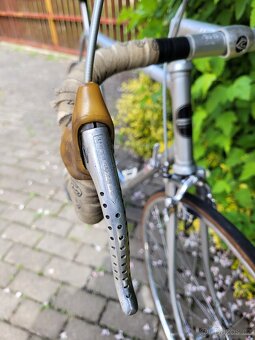 Favorit F1 Special 1986, výbava Campagnolo/Cinelli - 5