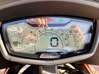 Aprilia Tuono R125, rok výroby 2023 - 5