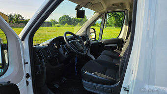 Prodám Citroen Jumper 2.2HDi, model 2021 - 5