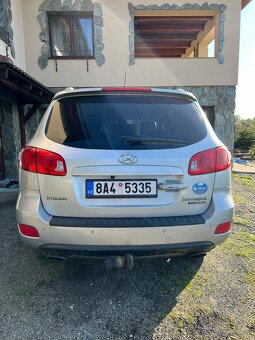 Hyundai Santa Fe - 5