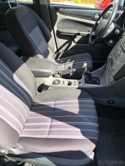 Ford Focus - 5