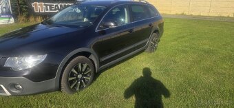 Škoda Superb 2.0 tdi - 5