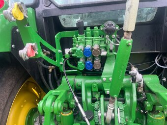 John deere 5100M - 5