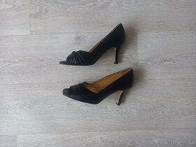 Dámské elegantní lodičky Deska vel.35 - 5