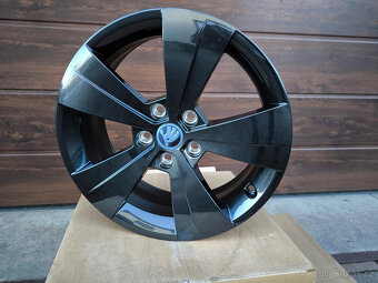 Nové disky 6.5Jx17 ET 41  superb Helios Triton - 5