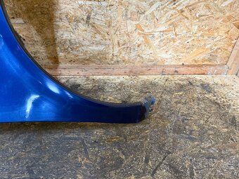 PRAVÝ PŘEDNÍ BLATNÍK SEAT ALHAMBRA 7M LD5Q - 5