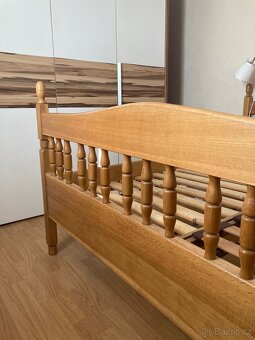 Prodám postel z masivu - 5