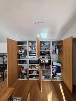 Kompletně zařízená kuchyň - 5