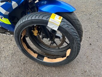 Suzuki GSX-R 125 - 5