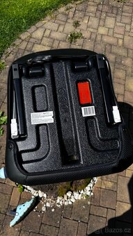 CHIPOLINO Podsedák Trono Isofix 22-36 kg Anthracite - 5