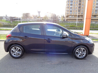 PEUGEOT 208 1.2i KOUPENO ČR,1.MAJITEL,NEHAVAROVÁNO - 5