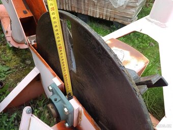 Štěpkovač BX-42S za malotraktor do průměru 10cm - 5