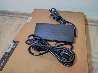 Herní notebook Asus TUF: R7 7735H, RTX 4060, NOVÉ - 5