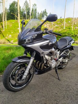 Yamaha Fazer 600 - 5