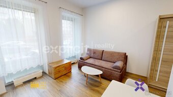 Pronájem byty 1+kk, 26 m2 - Zlín, ev.č. 02275 - 5