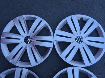 Kryty kol, poklice originál Volkswagen, průměr disku R16 - 5