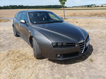 Alfa Romeo 159 2.0 JTDm - 5