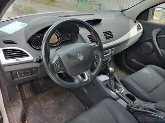 Renault Megane 3 coupé - 5
