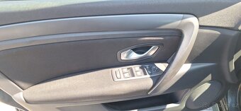 Renault Laguna 2,0L benzín - 5