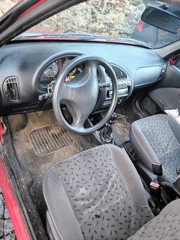 Citroen Saxo 1.1 - 5
