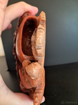 Kamenná mistička s motivem opice - 5